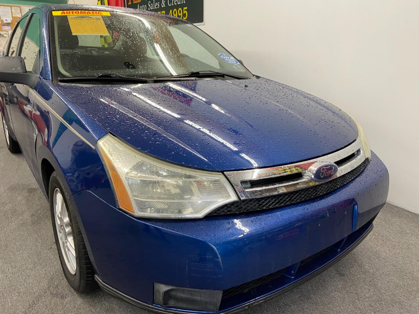 2008 BLUE Ford Focus SES Sedan (1FAHP35N38W) with an 2.0L L4 DOHC 16V engine, located at 533 S West End Blvd., Quakertown, PA, 18951, (877) 257-4995, 40.343994, -75.303604 - Photo#1